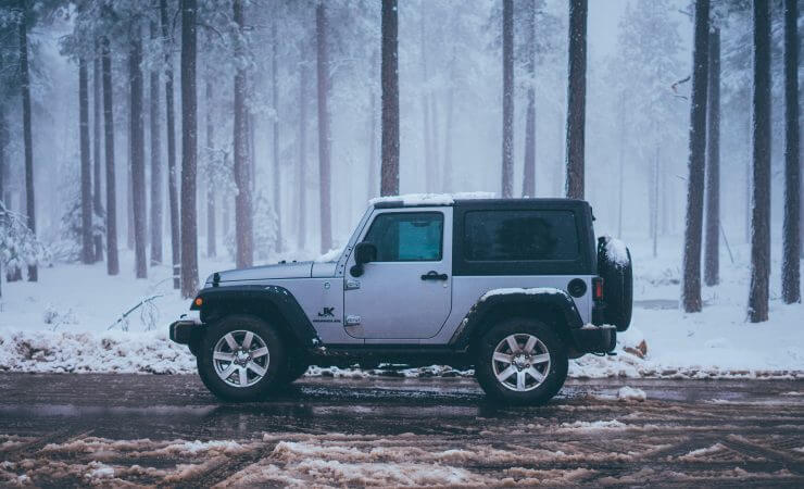 Jeep in the snow